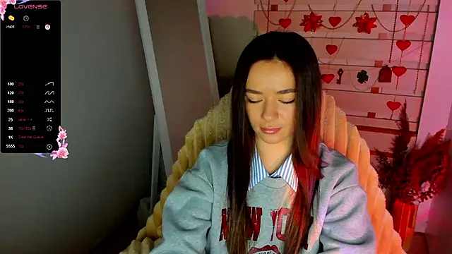 Snapshot of Bella_XO chatting on 3, 2, 2026 Bella XO online show from 3, 2, 2026