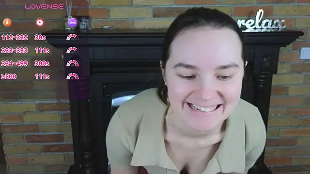 Snapshot of Ellie_Sunset chatting on 17, 3, 2026 Ellie Sunset online show from 17, 3, 2026