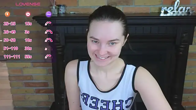 Snapshot of Ellie_Sunset chatting on 11, 4, 2026 Ellie Sunset online show from 11, 4, 2026