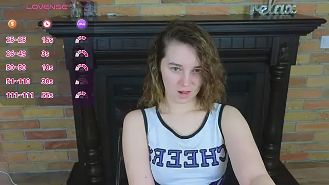Snapshot of Ellie_Sunset chatting on 14, 4, 2026 Ellie Sunset online show from 14, 4, 2026