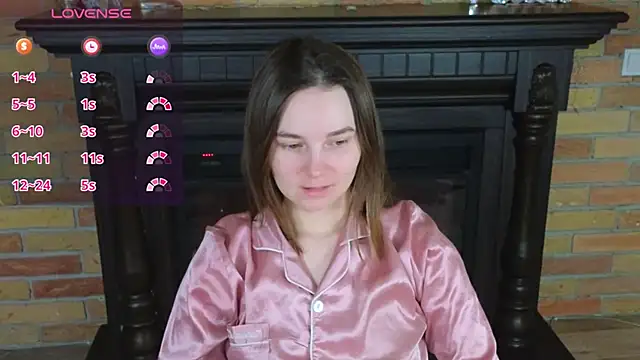 Snapshot of Ellie_Sunset chatting on 27, 4, 2026 Ellie Sunset online show from 27, 4, 2026