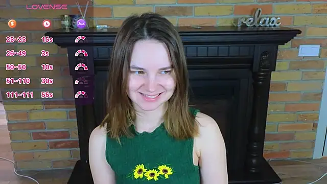 Snapshot of Ellie_Sunset chatting on 4, 5, 2026 Ellie Sunset online show from 4, 5, 2026