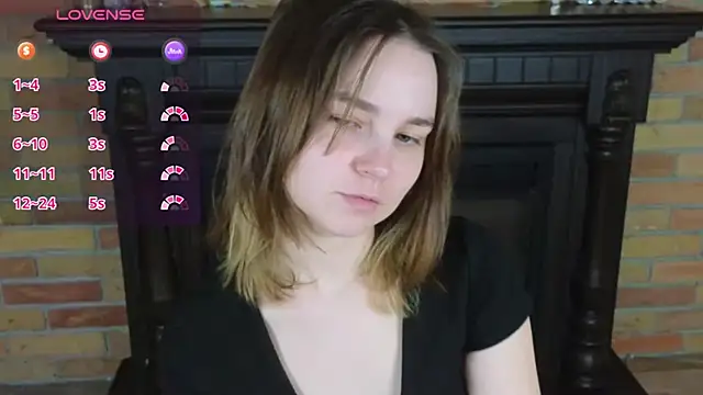 Snapshot of Ellie_Sunset chatting on 14, 5, 2026 Ellie Sunset online show from 14, 5, 2026
