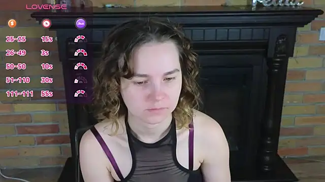 Snapshot of Ellie_Sunset chatting on 26, 5, 2026 Ellie Sunset online show from 26, 5, 2026