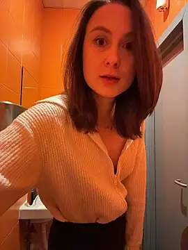 Dina Tease online show from 8, 1, 2026