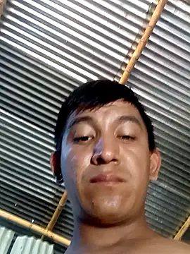 Snapshot of Alexio1997 chatting on 26, 10, 2025 Alexio1997 online show from 26, 10, 2025