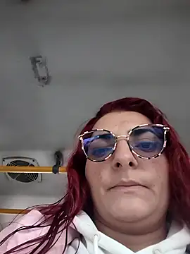 SHARAONELOVE online show from 5, 3, 2026