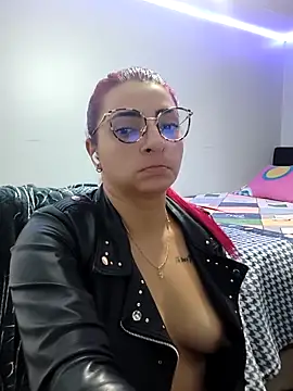 SHARAONELOVE online show from 24, 3, 2026