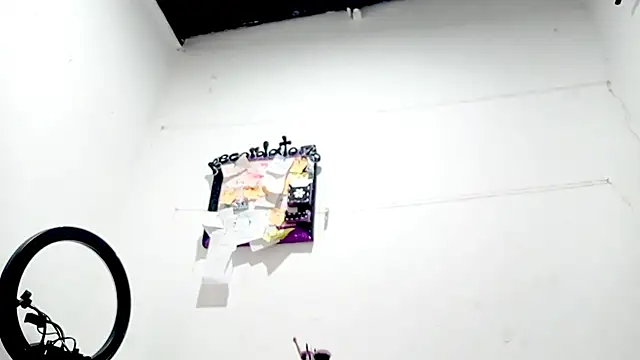 Snapshot of PetiteIvoryQueen19 chatting on 29, 9, 2025 PetiteIvoryQueen19 online show from 29, 9, 2025