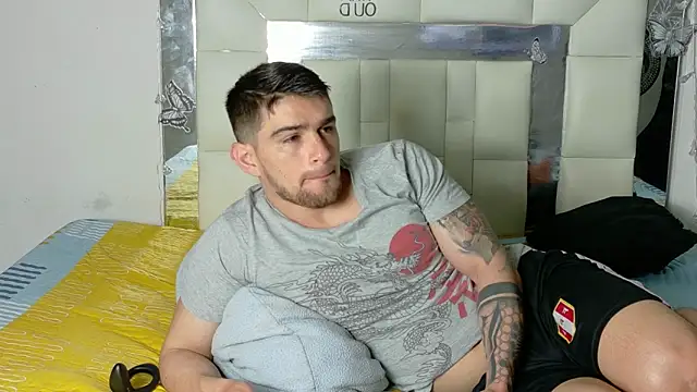 Sexy Alejandro  online show from 28, 12, 2024