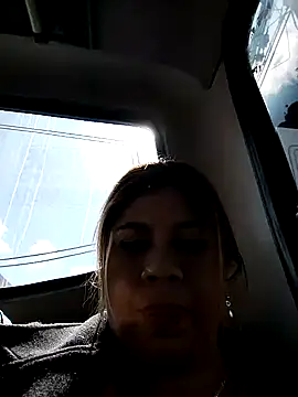 Laura-Hernandez online show from 12, 12, 2024