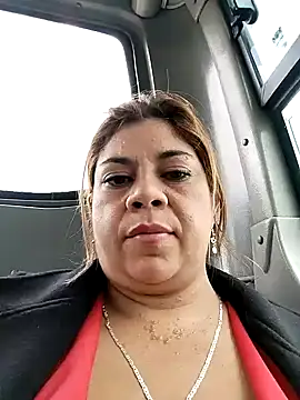 Laura-Hernandez online show from 12, 12, 2024
