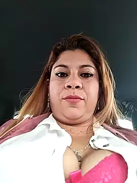 Laura-Hernandez online show from 30, 1, 2025