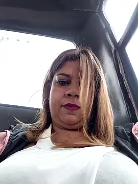 Laura-Hernandez online show from 24, 3, 2026