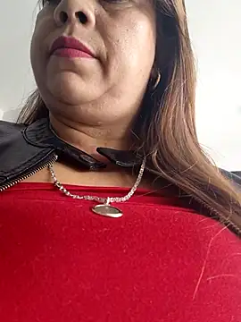 Laura-Hernandez online show from 24, 4, 2026
