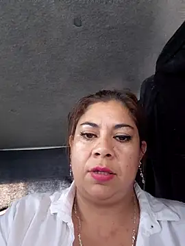 Laura-Hernandez online show from 11, 5, 2026