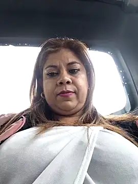 Laura-Hernandez online show from 2, 6, 2026