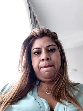 Laura-Hernandez online show from 24, 6, 2026