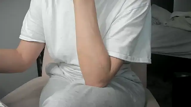 bigb00tyjudyyX online show from 16, 2, 2026