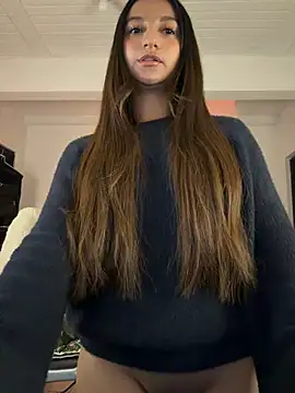 aly golden  online show from 17, 5, 2026