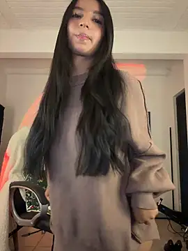 aly golden  online show from 22, 5, 2026