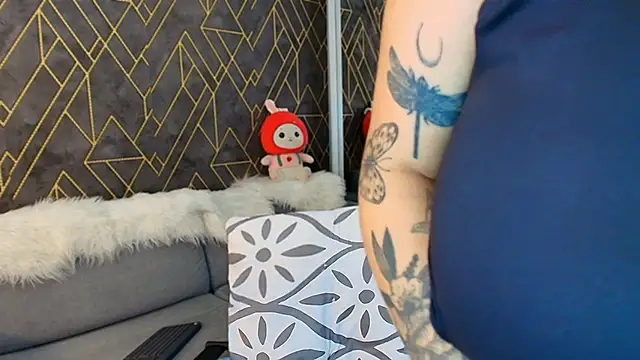 lauren jaureguifg online show from 12, 1, 2025