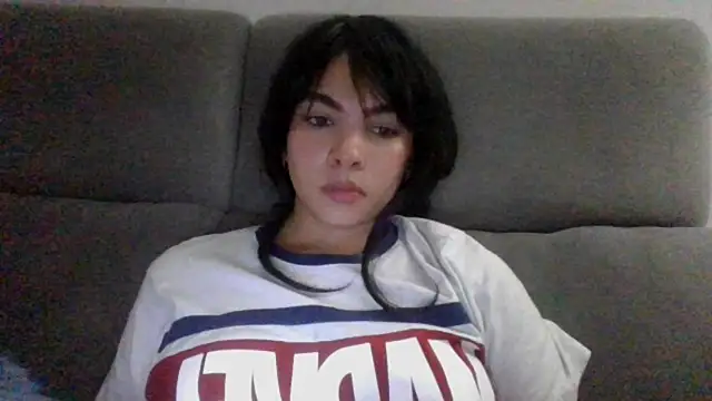 Kiri Cutee online show from 19, 12, 2024