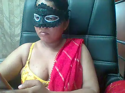 kamayanisingh24 online show from 11, 3, 2025