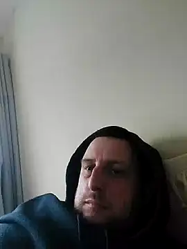 Snapshot of HE-M123 chatting on 20, 12, 2024 HE-M123 online show from 20, 12, 2024