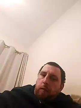 Snapshot of HE-M123 chatting on 24, 12, 2024 HE-M123 online show from 24, 12, 2024