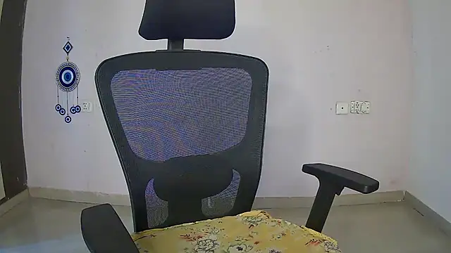 Swetaa  online show from 12, 2, 2025