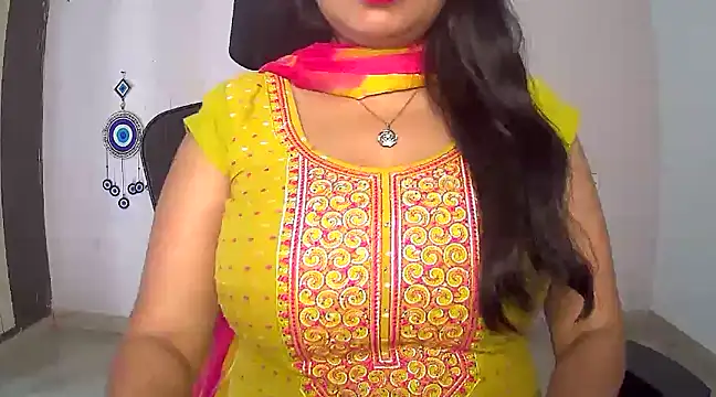 Swetaa  online show from 3, 3, 2025