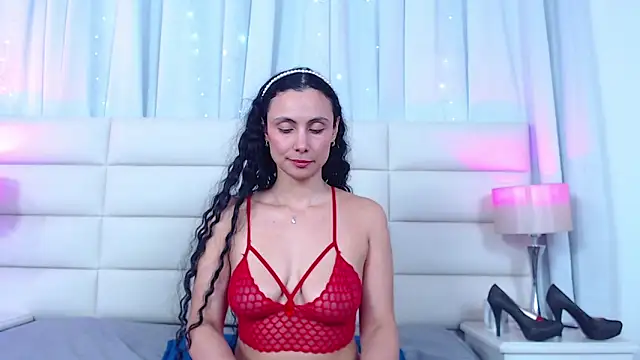 MafeeRoss online show from 13, 1, 2025
