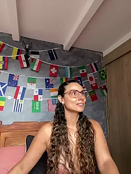 MafeeRoss online show from 13, 6, 2026