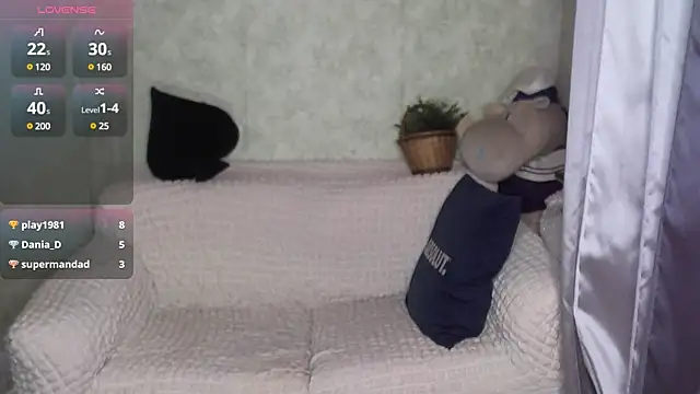 Snapshot of rossi_r chatting on 13, 2, 2025 rossi r online show from 13, 2, 2025