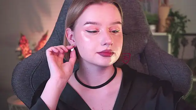 Snapshot of AdeleLoomis chatting on 15, 1, 2025 AdeleLoomis online show from 15, 1, 2025