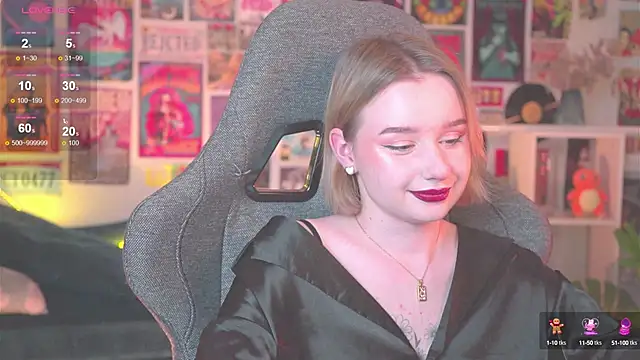 Snapshot of AdeleLoomis chatting on 22, 1, 2025 AdeleLoomis online show from 22, 1, 2025