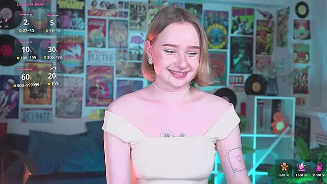 Snapshot of AdeleLoomis chatting on 21, 2, 2025 AdeleLoomis online show from 21, 2, 2025