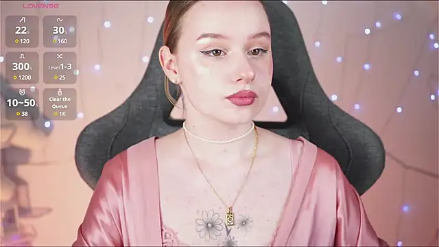 Snapshot of AdeleLoomis chatting on 26, 2, 2025 AdeleLoomis online show from 26, 2, 2025