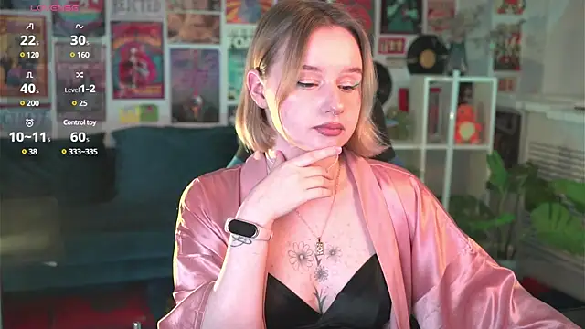 Snapshot of AdeleLoomis chatting on 27, 2, 2025 AdeleLoomis online show from 27, 2, 2025