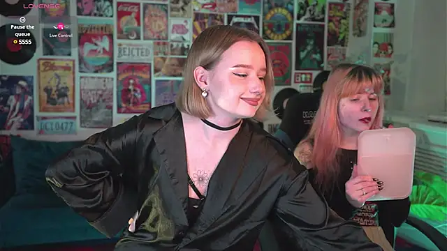 Snapshot of AdeleLoomis chatting on 28, 2, 2025 AdeleLoomis online show from 28, 2, 2025