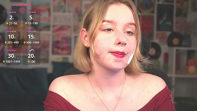 Snapshot of AdeleLoomis chatting on 19, 3, 2025 AdeleLoomis online show from 19, 3, 2025