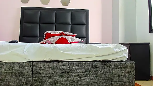 Catalina Jonex online show from 10, 3, 2026