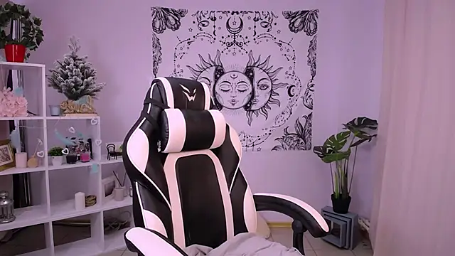 MelissaLovvv online show from 7, 1, 2025