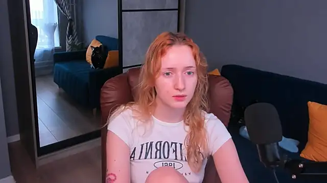OddlyFamiliar online show from 13, 2, 2025