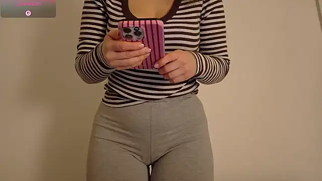 kotekxx000 online show from 16, 12, 2025