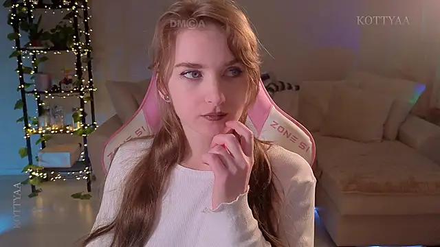 Snapshot of -Kottyaa- chatting on 5, 10, 2025 -Kottyaa- online show from 5, 10, 2025