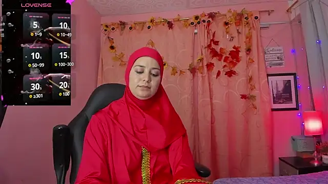 Snapshot of BadraSaadi chatting on 1, 2, 2025 BadraSaadi online show from 1, 2, 2025