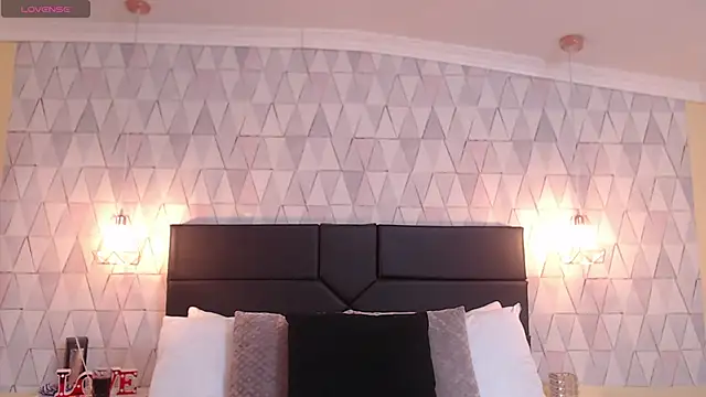 JustinePerry online show from 18, 1, 2025