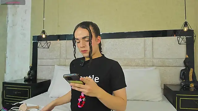 JustinePerry online show from 8, 3, 2026